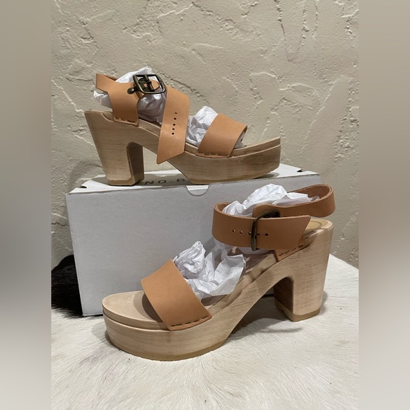 No.6 Two Strap Leather Wood Tan Platform Clog - Picture 2 of 14